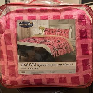 SuperSoft Borrego 3 pc fuzzy blanket set